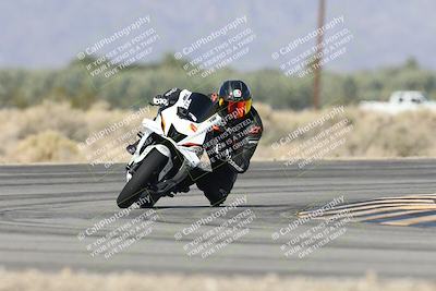 media/Nov-30-2025-TrackXperience (Sun) [[c0061d280f]]/1-Level 3/Session 3 (Turn 16)/